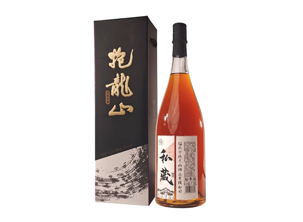北京抱龙山黄酒回收抱龙山私藏30年陈酿1.38L礼盒装绍兴花雕酒行情价格