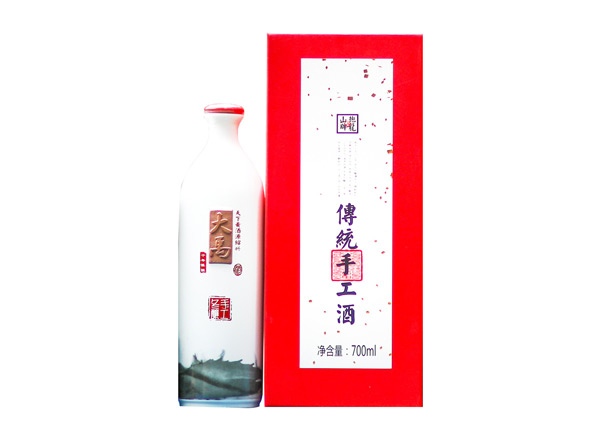 北京抱龙山牌大禹黄酒回收大禹二十年陈酿手工冬酿20年传统手工酒行情价格